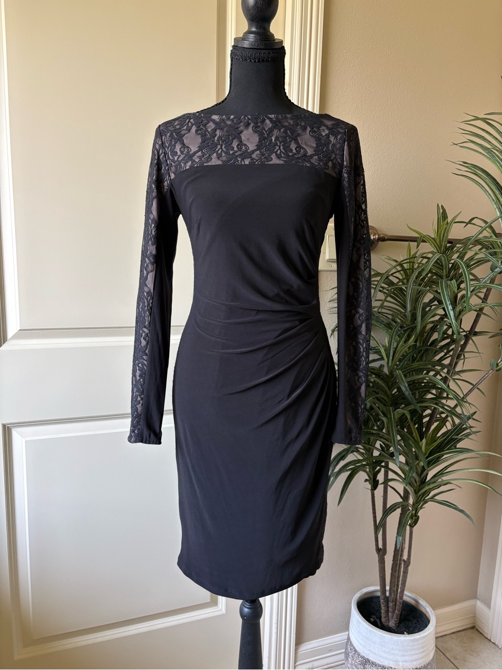 Chaps Black Lace Yoke Long-Sleeve Sheath Dress XS